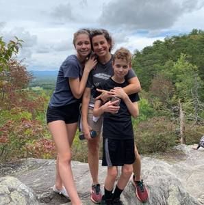 Meet your Posher, Cristina